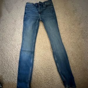 hollister high rise super skinny
